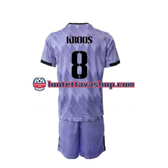 Lapset Real Madrid Toni Kroos 8 2022-2023 Lyhythihainen Fanipaita ,Vieras